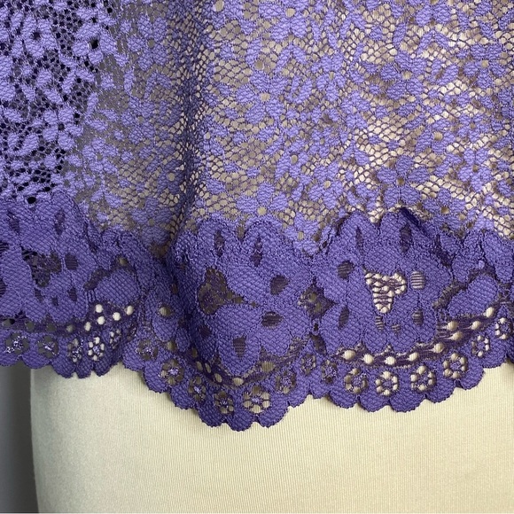 Victoria’s Secret Purple Lace Scoop Back Top - Picture 7 of 9